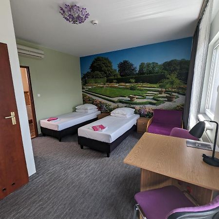 Motel Drabek Тарновськє-Гури Екстер'єр фото