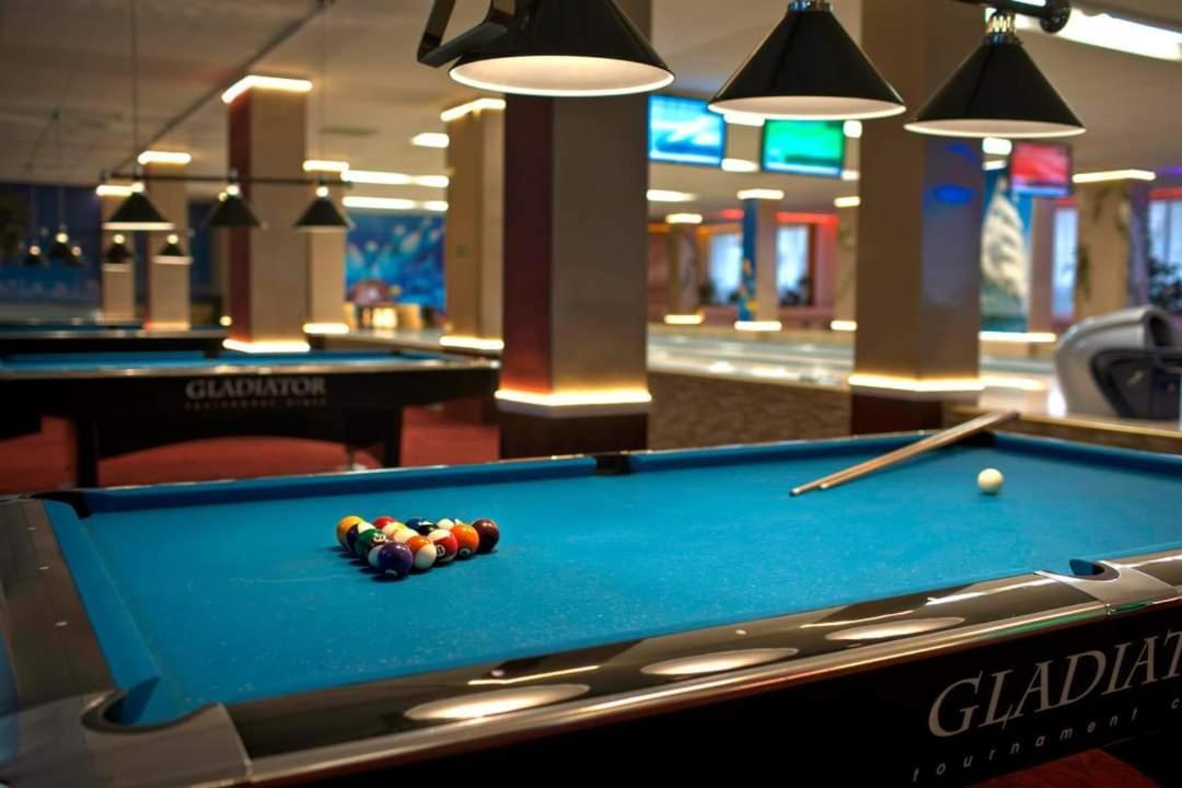 Motel Drabek Тарновськє-Гури Екстер'єр фото