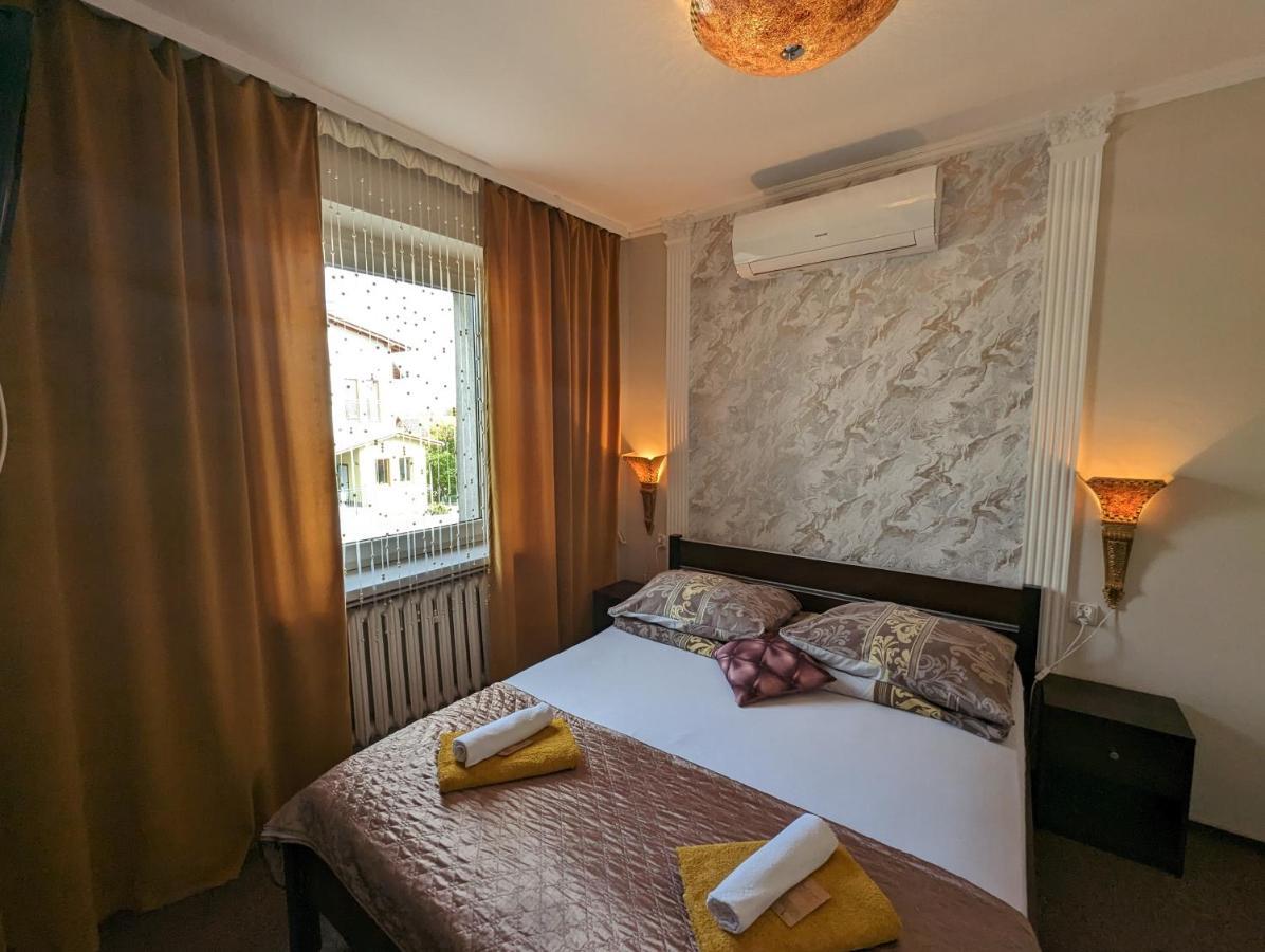 Motel Drabek Тарновськє-Гури Екстер'єр фото