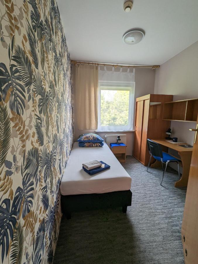 Motel Drabek Тарновськє-Гури Екстер'єр фото